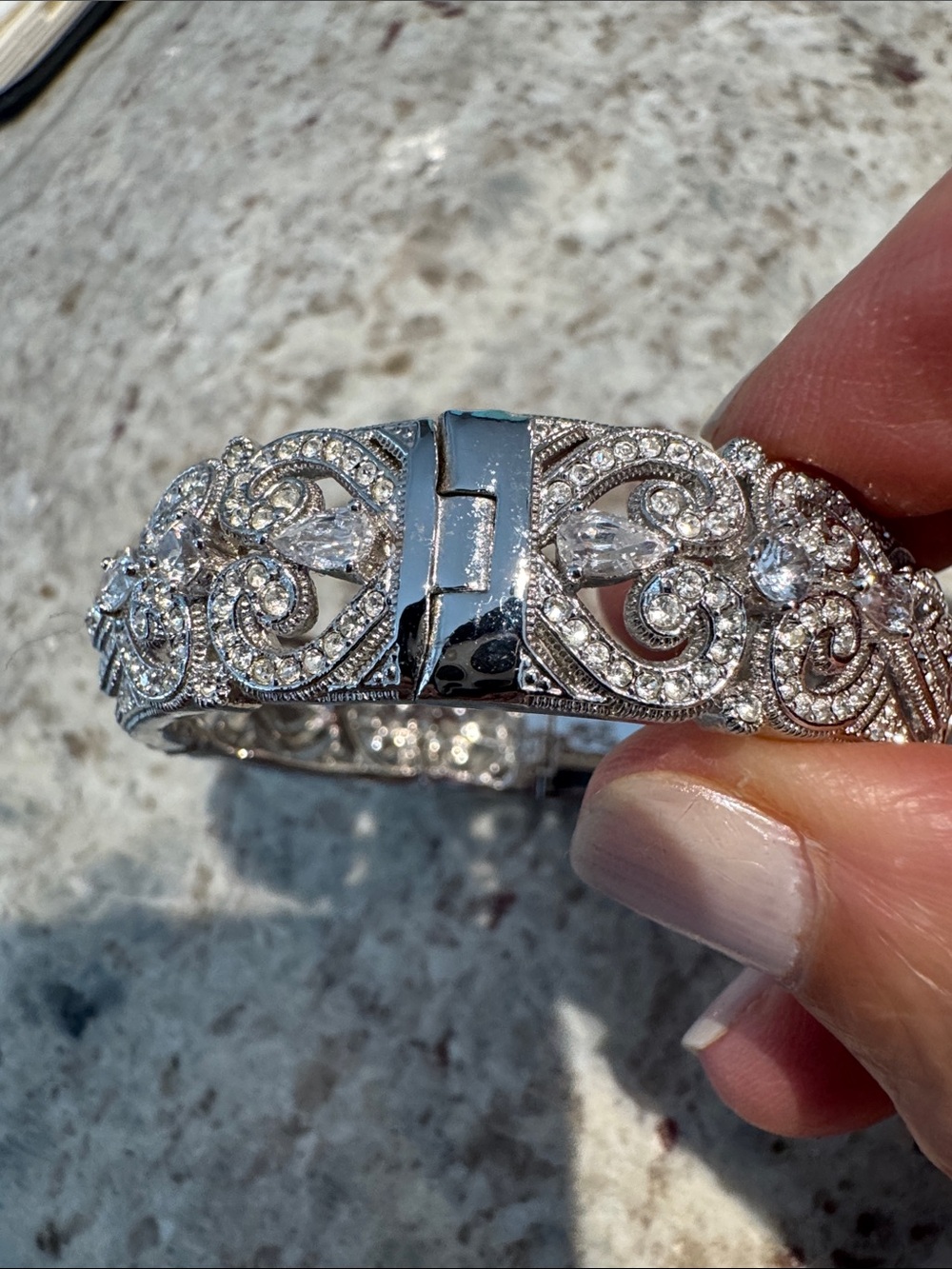 Nadri Vintage Style Victorian Filigree Pave Crystal Hinge Bangle - Picture 3 of 11